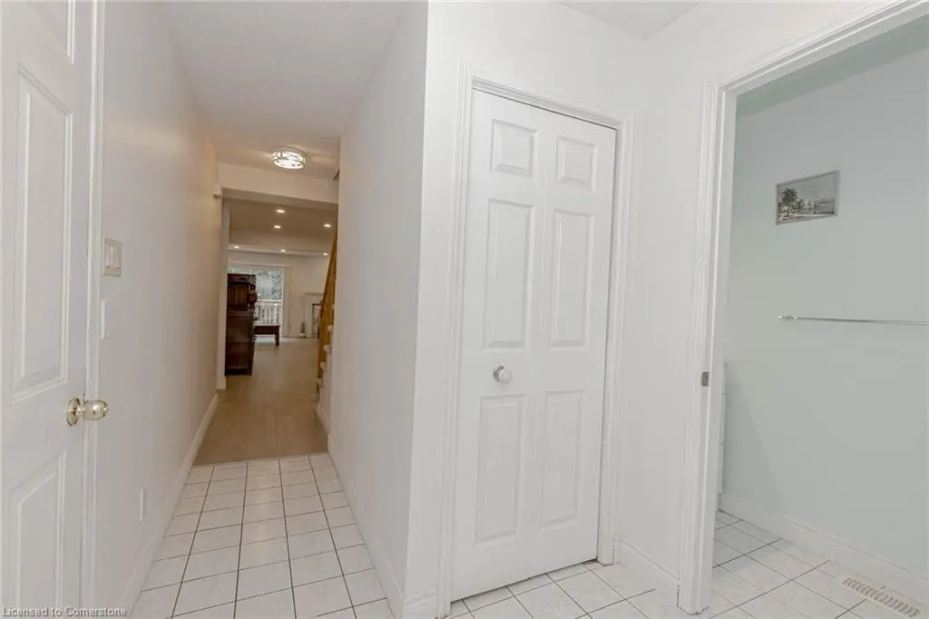 523 Beechwood Drive, #4