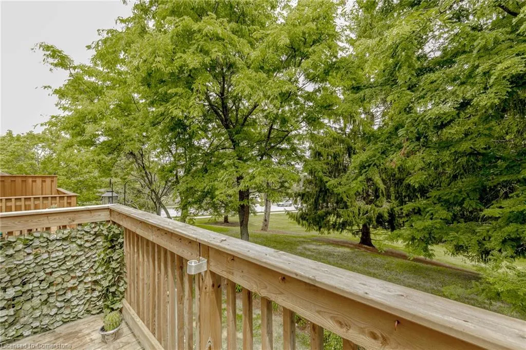 523 Beechwood Drive, #4