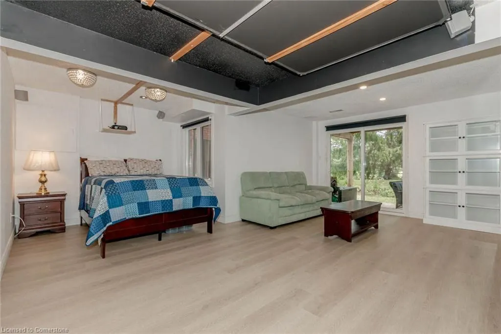 523 Beechwood Drive, #4