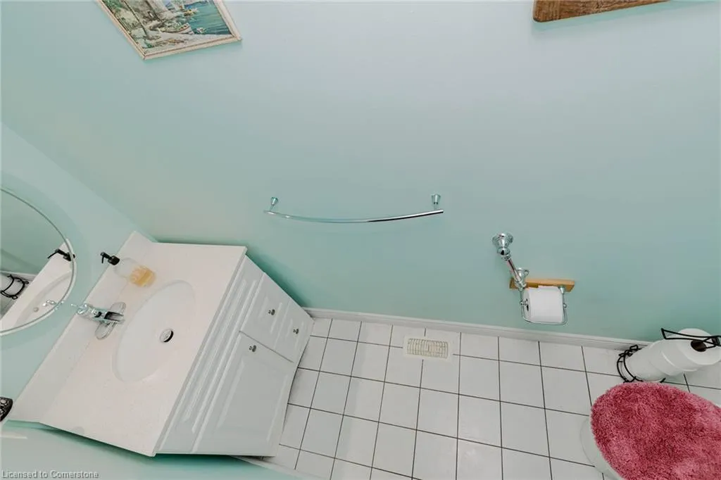 523 Beechwood Drive, #4
