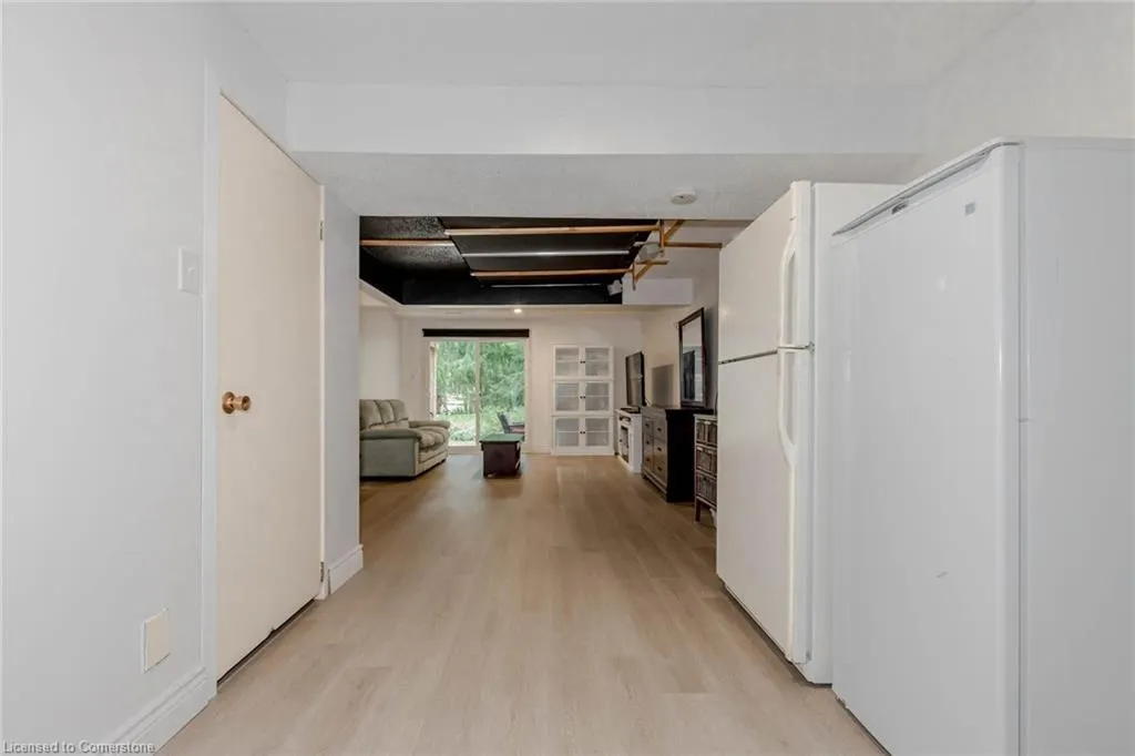 523 Beechwood Drive, #4