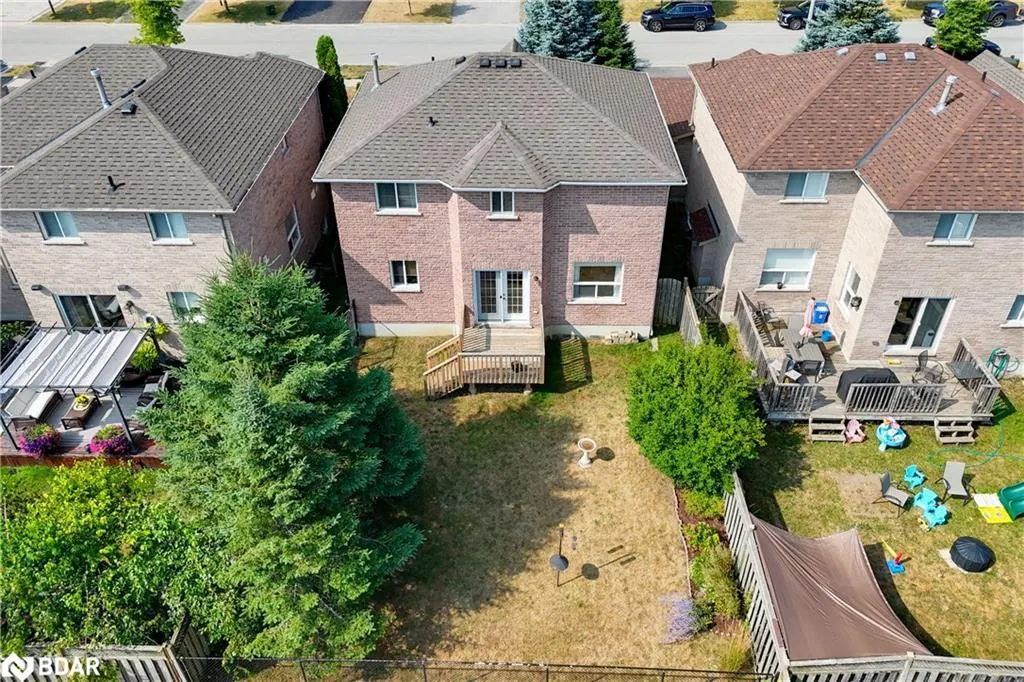 39 Lang Drive