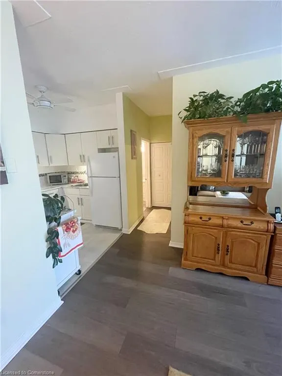 10 Woodman Drive S, #101