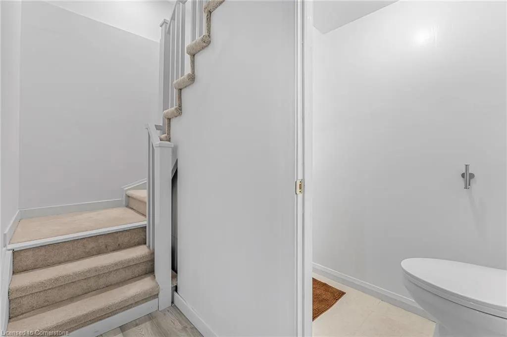 1121 Cooke Boulevard, #90