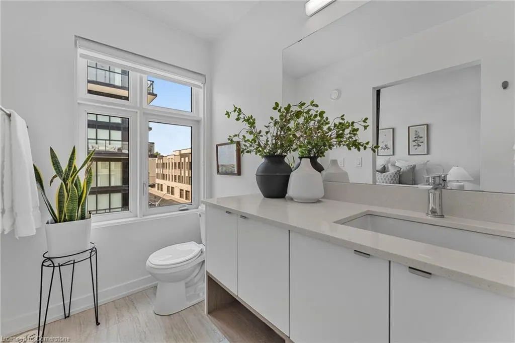 1121 Cooke Boulevard, #90
