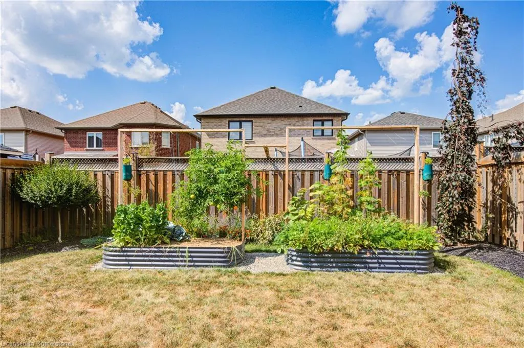 32 Arlington Parkway