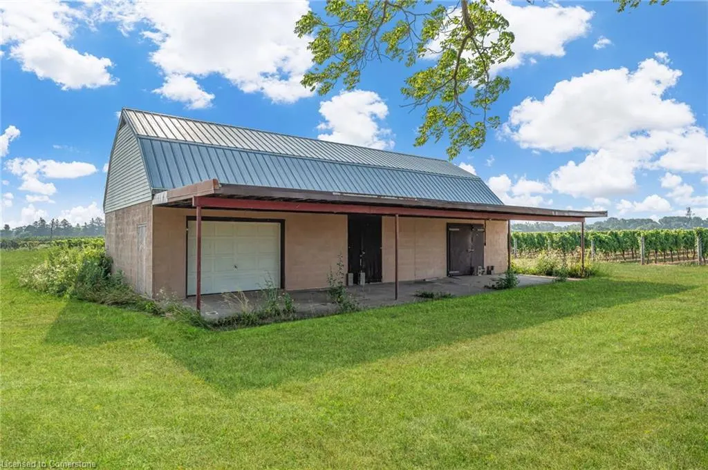 3503 Lakeshore Road