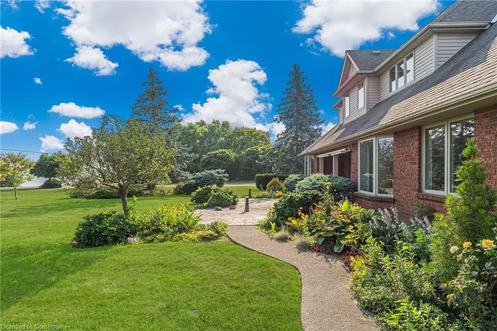 3503 Lakeshore Road