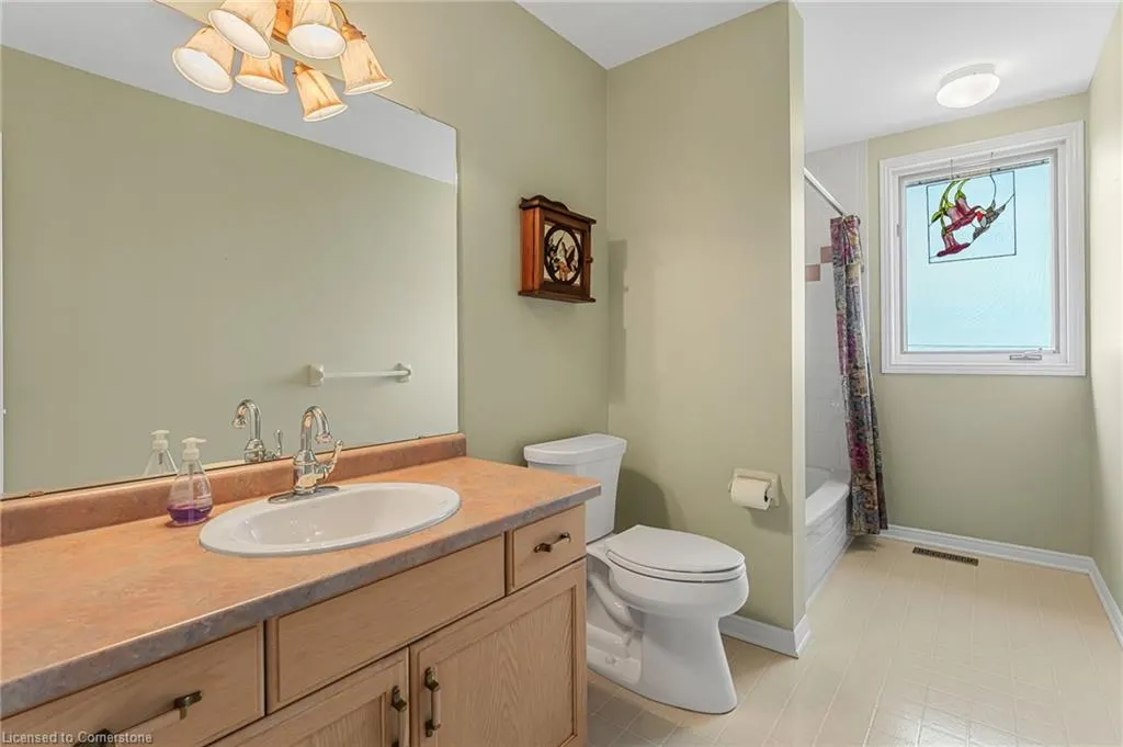 3503 Lakeshore Road
