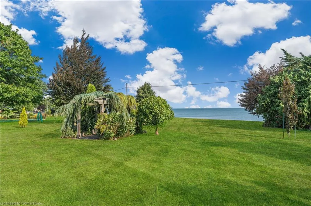 3503 Lakeshore Road