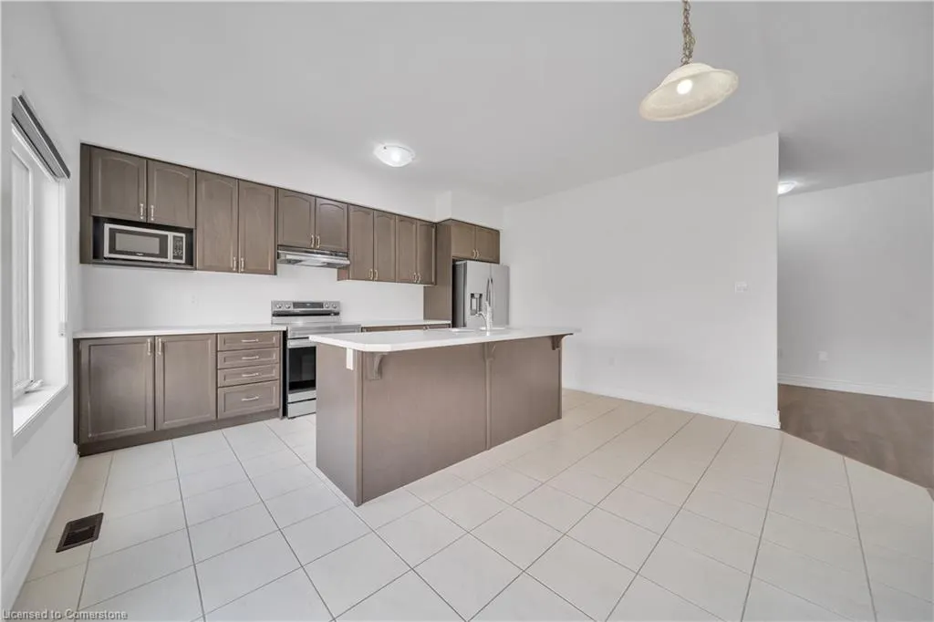 8 Stauffer Road
