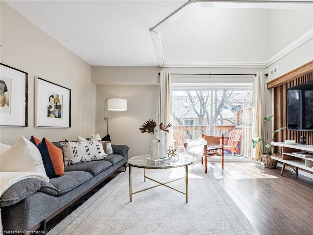 2055 Walkers Line, #227