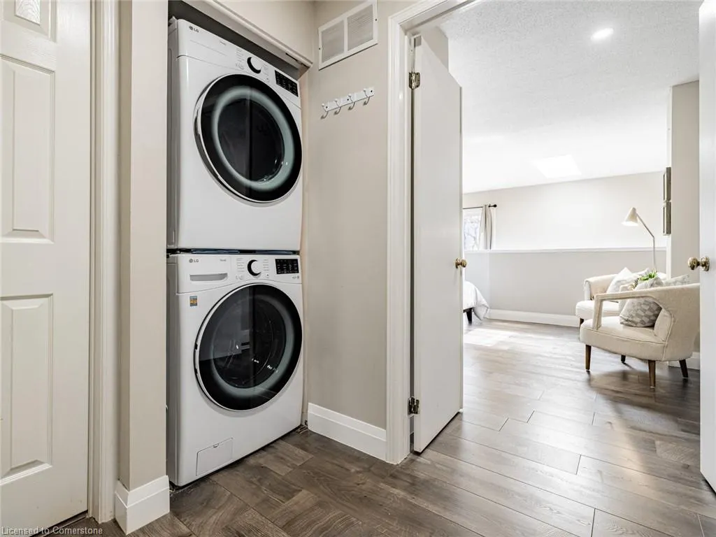 2055 Walkers Line, #227