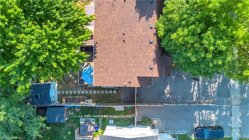 92 White Owl Crescent