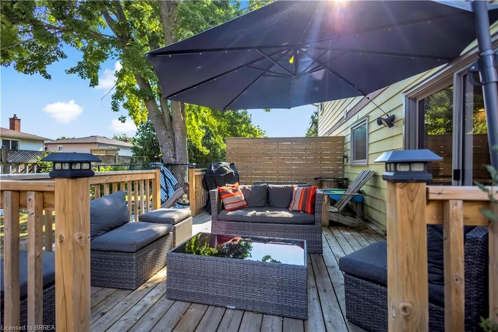92 White Owl Crescent