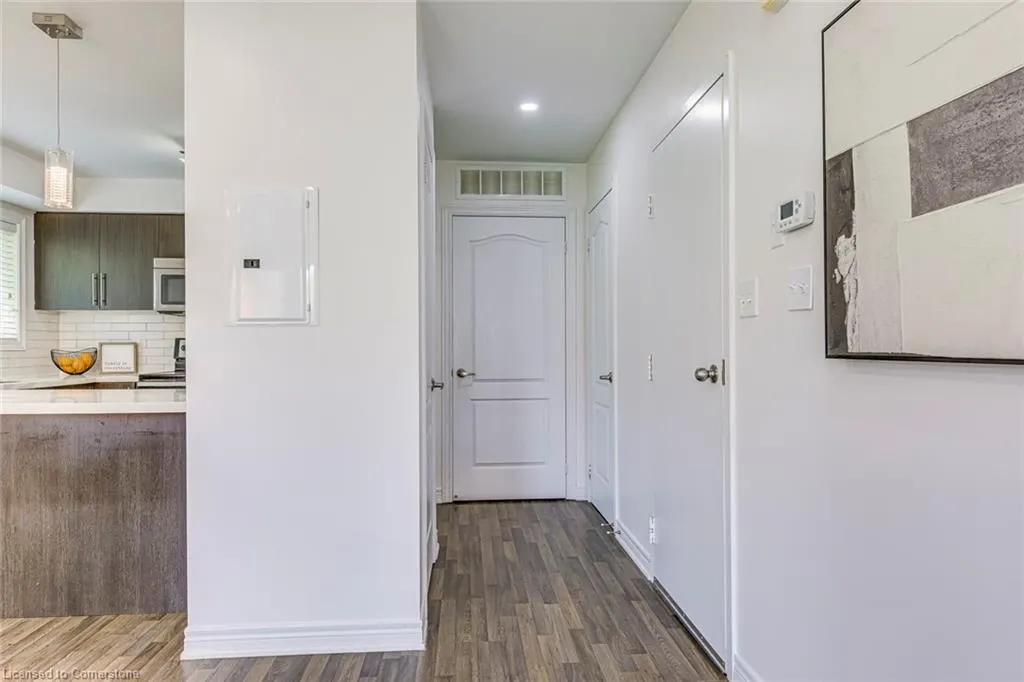 2468 Post Road, #22