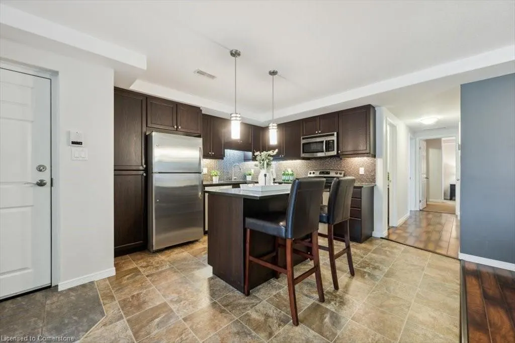 1460 Highland Road W, #11B