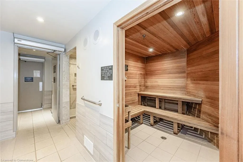 6 Willow Street, #704