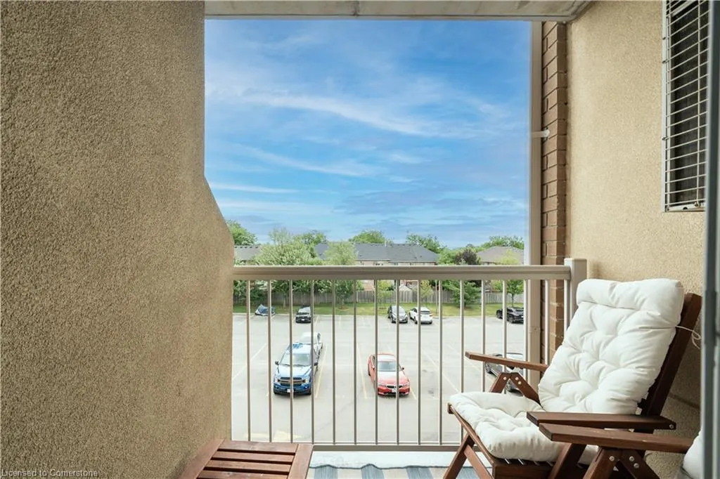 4450 Fairview Street, #304