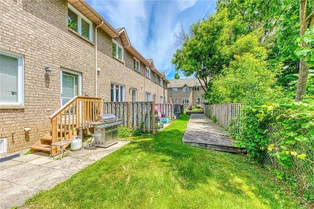 1809 Upper Wentworth Street, #17