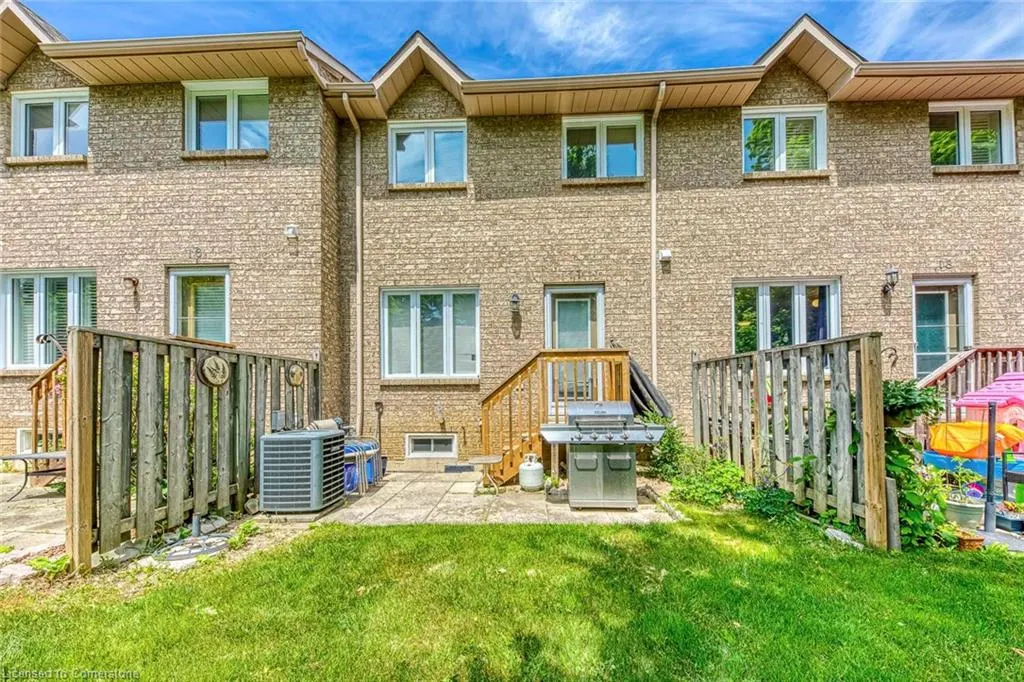 1809 Upper Wentworth Street, #17