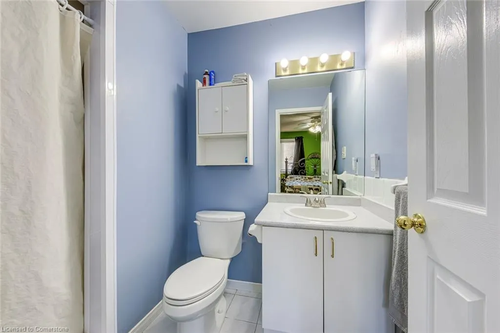 1809 Upper Wentworth Street, #17