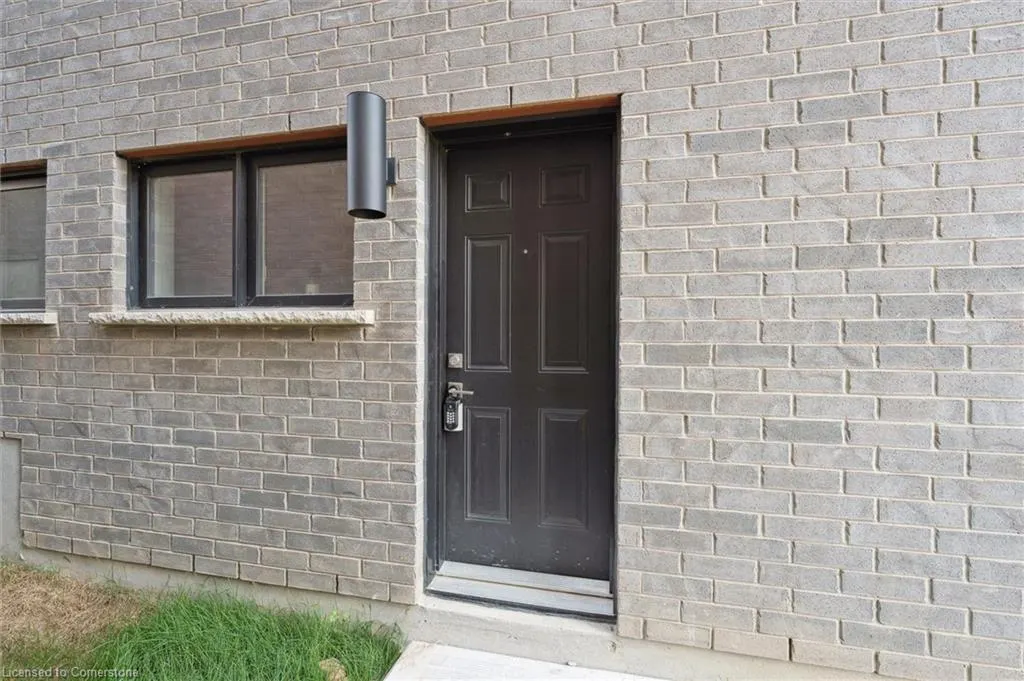 575 Balsam Poplar Street, #LOWER