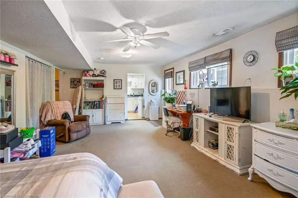 5 Whittaker Avenue