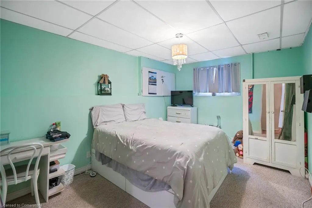 5 Whittaker Avenue