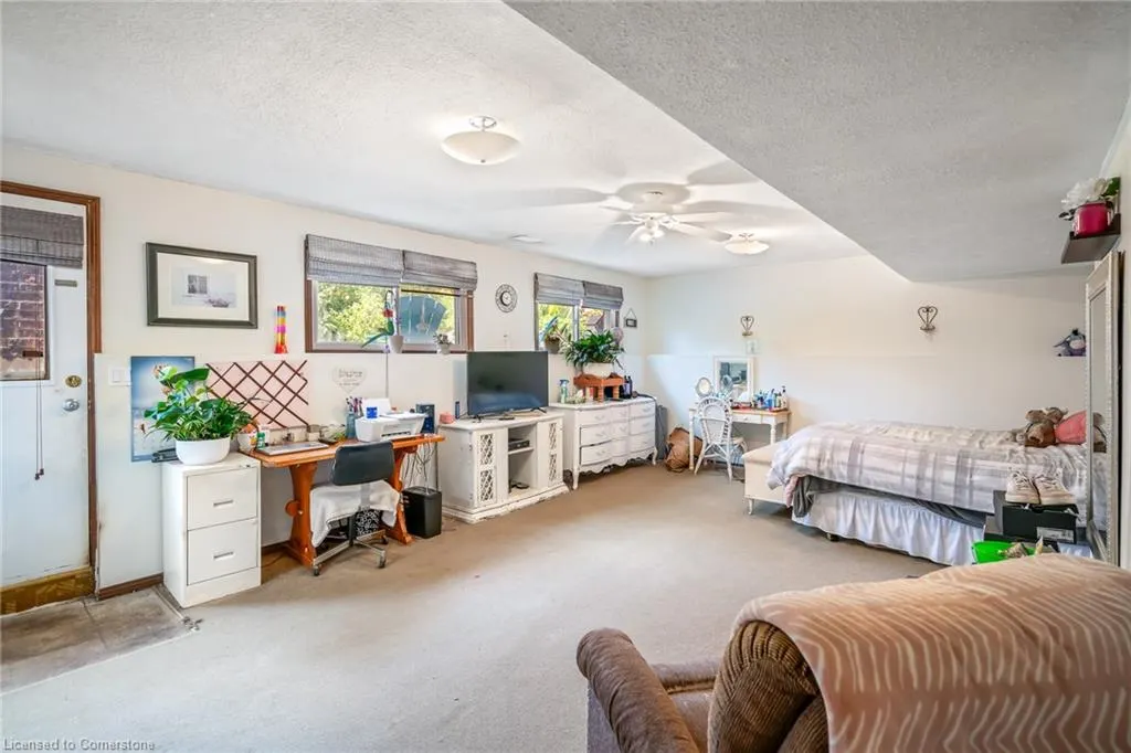 5 Whittaker Avenue