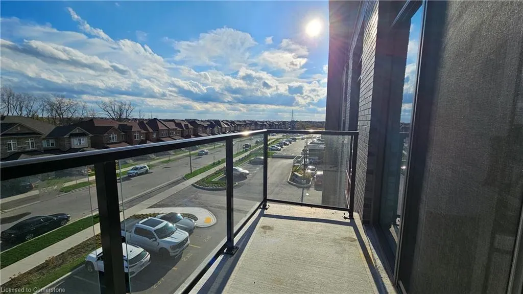 470 Dundas Street E, #322