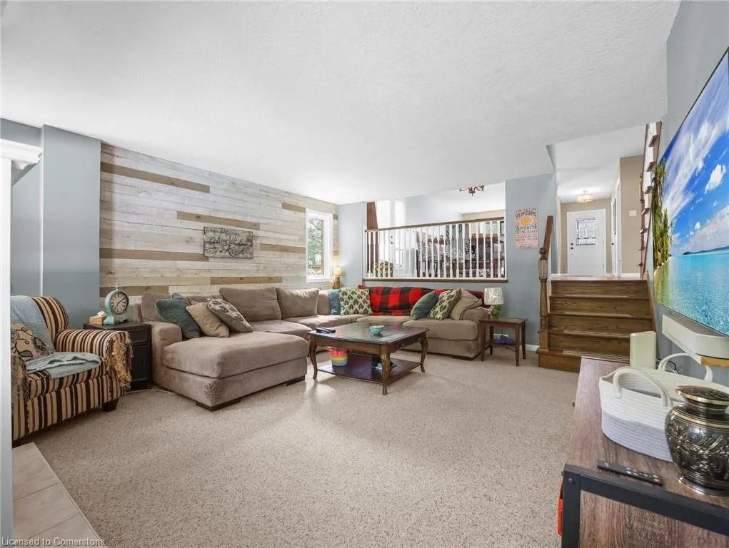 43 Hahn Valley Place