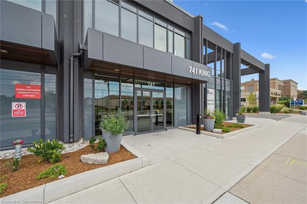 741 King Street W, #501