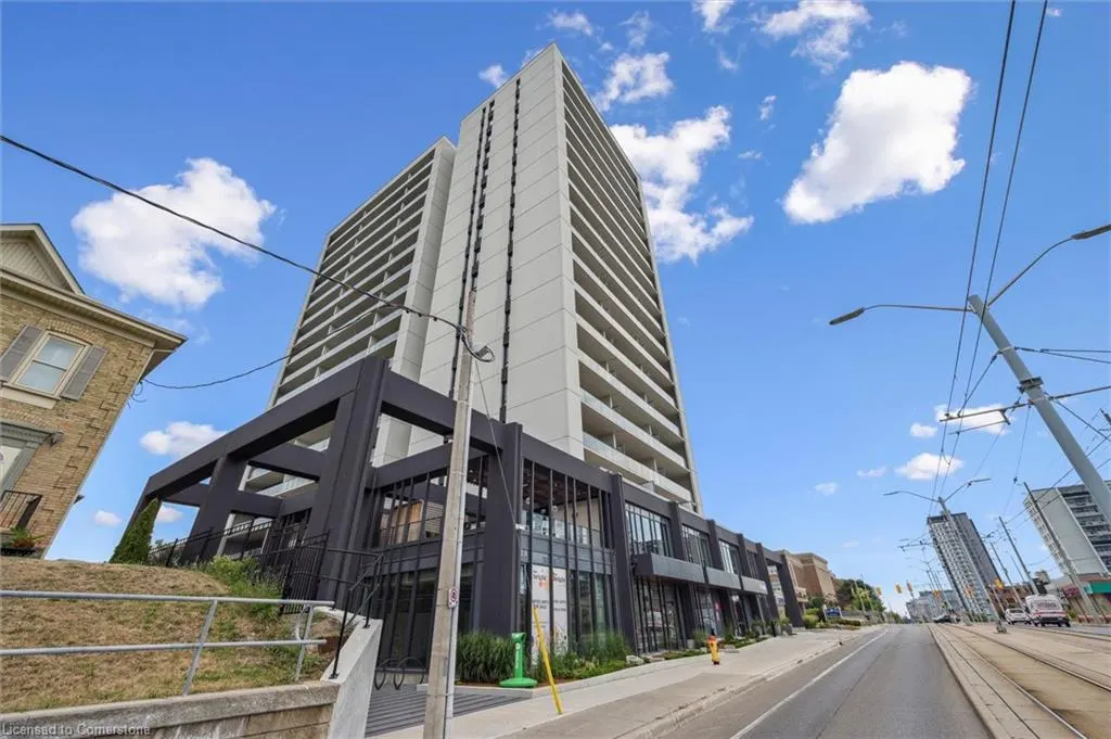 741 King Street W, #501