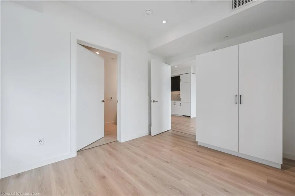 741 King Street W, #501