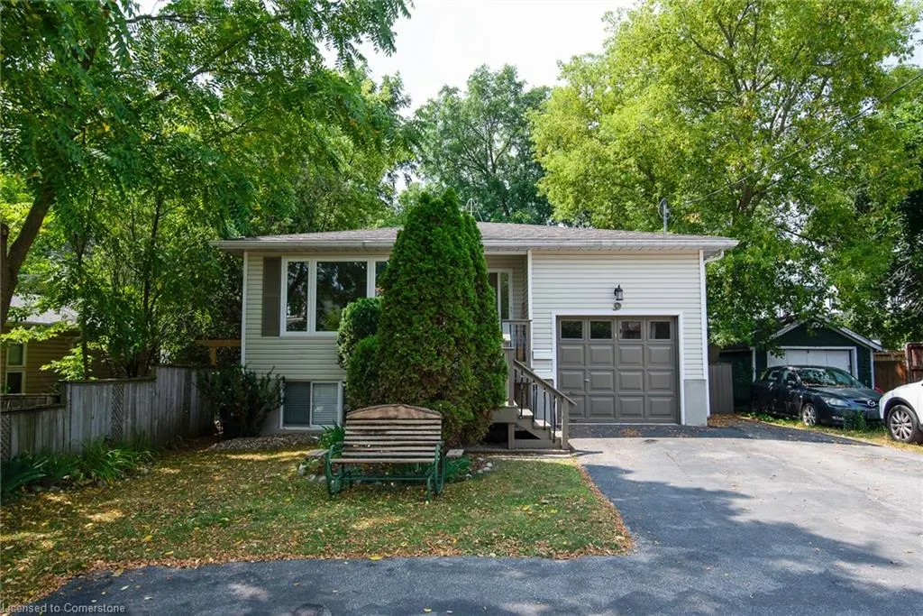 9 Macville Avenue, #A & B