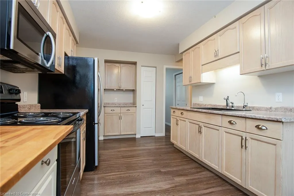 9 Macville Avenue, #A & B