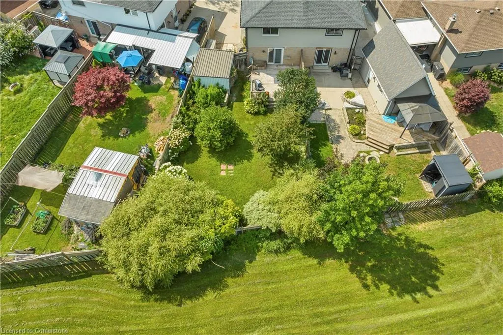 28 Uxbridge Crescent