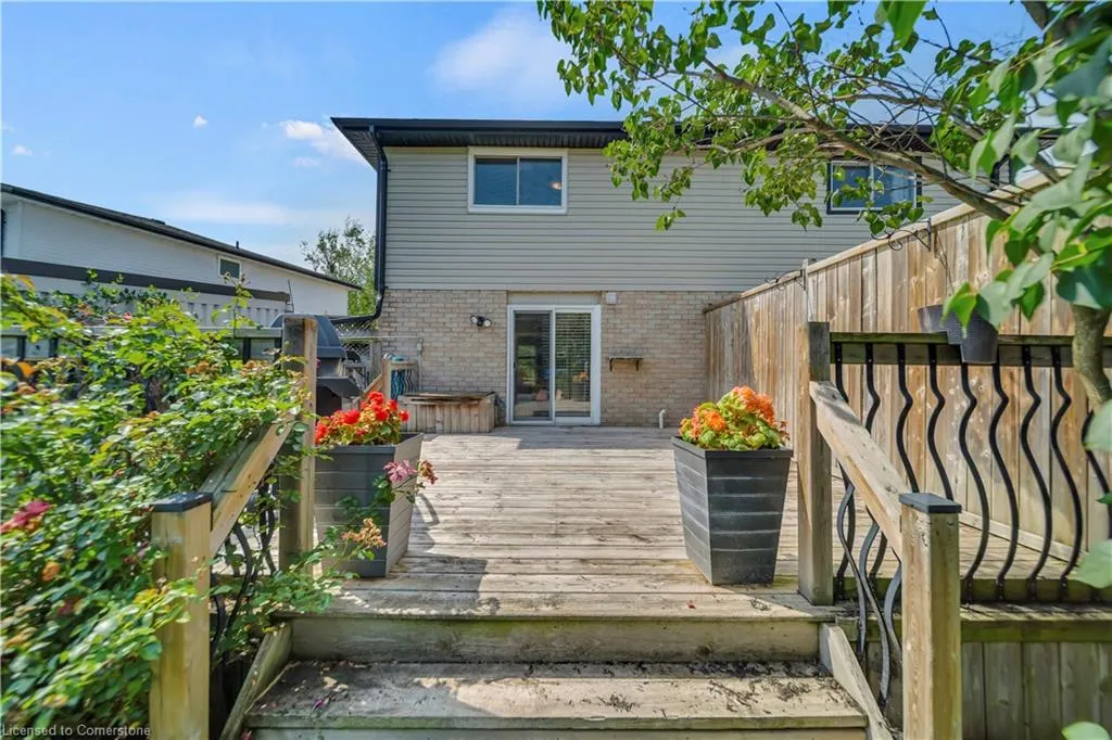28 Uxbridge Crescent