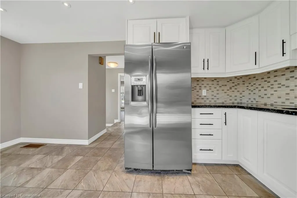 28 Uxbridge Crescent