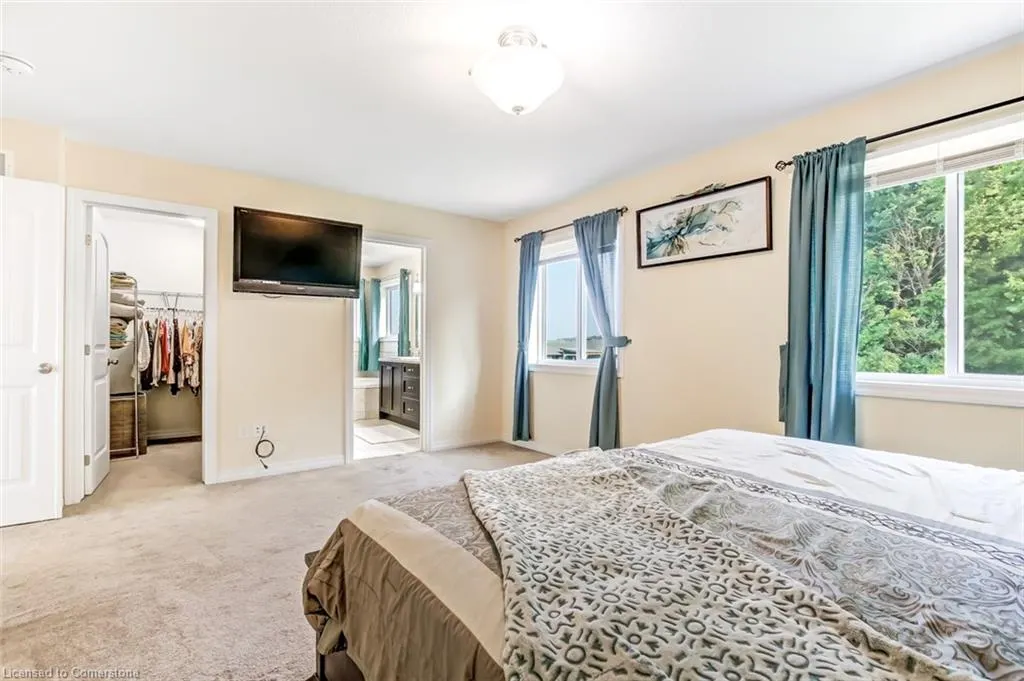 10 Birchall Lane