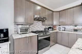 12 Mitten Court