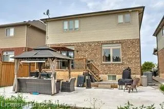 12 Mitten Court