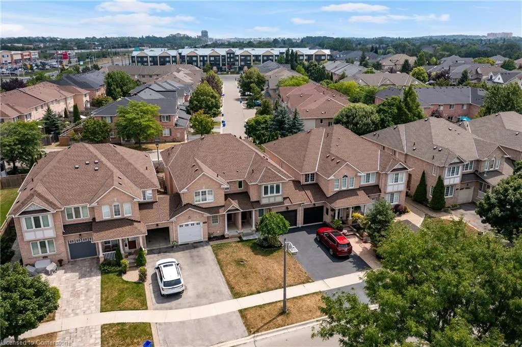 2626 Armour Crescent