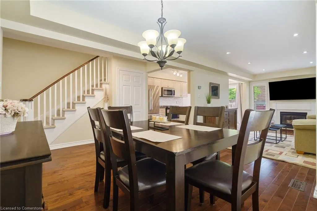 2626 Armour Crescent