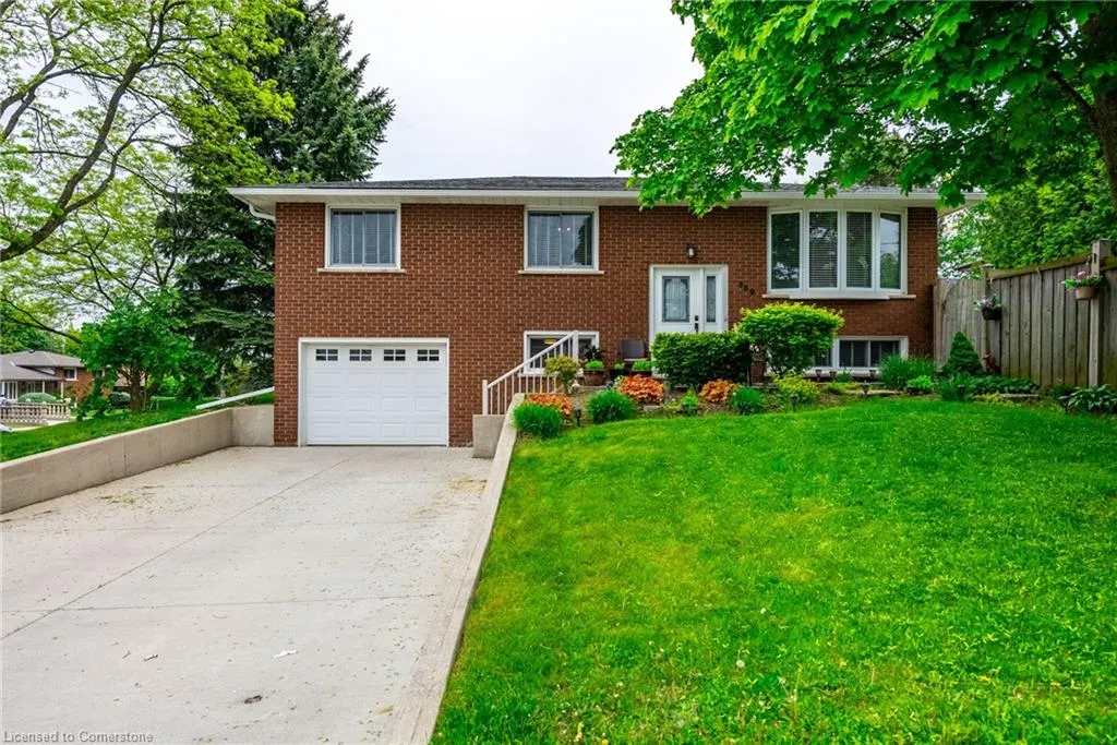 389 Hawkridge Avenue