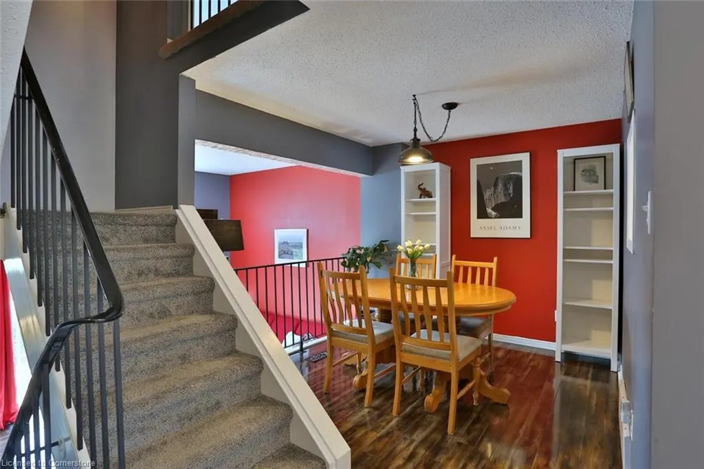 1085 Queens Boulevard, #13