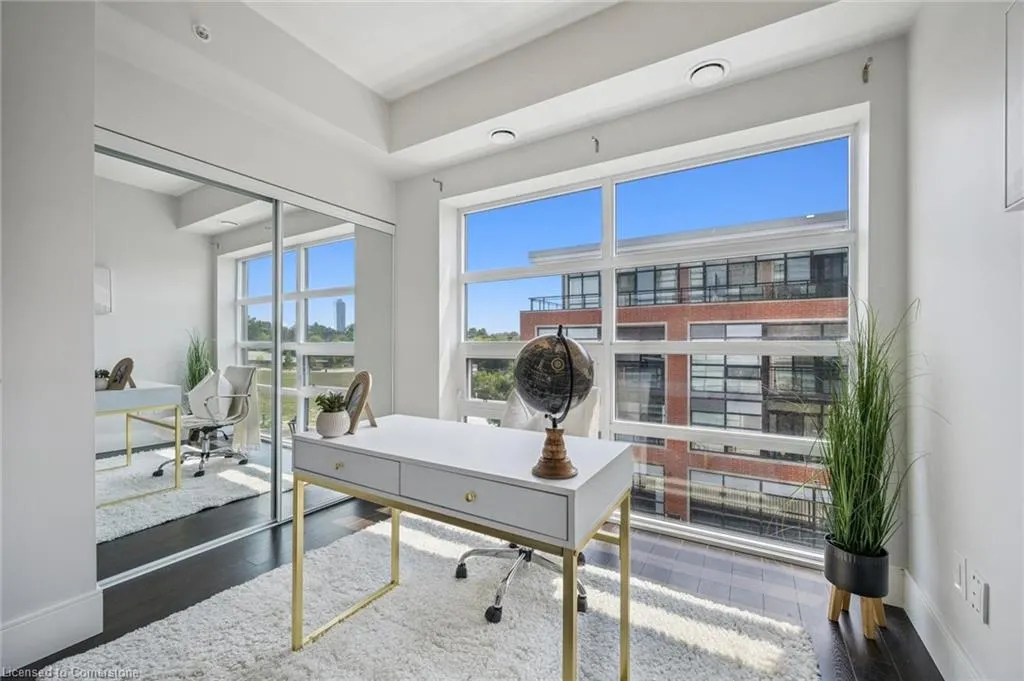 15 Prince Albert Boulevard, #316
