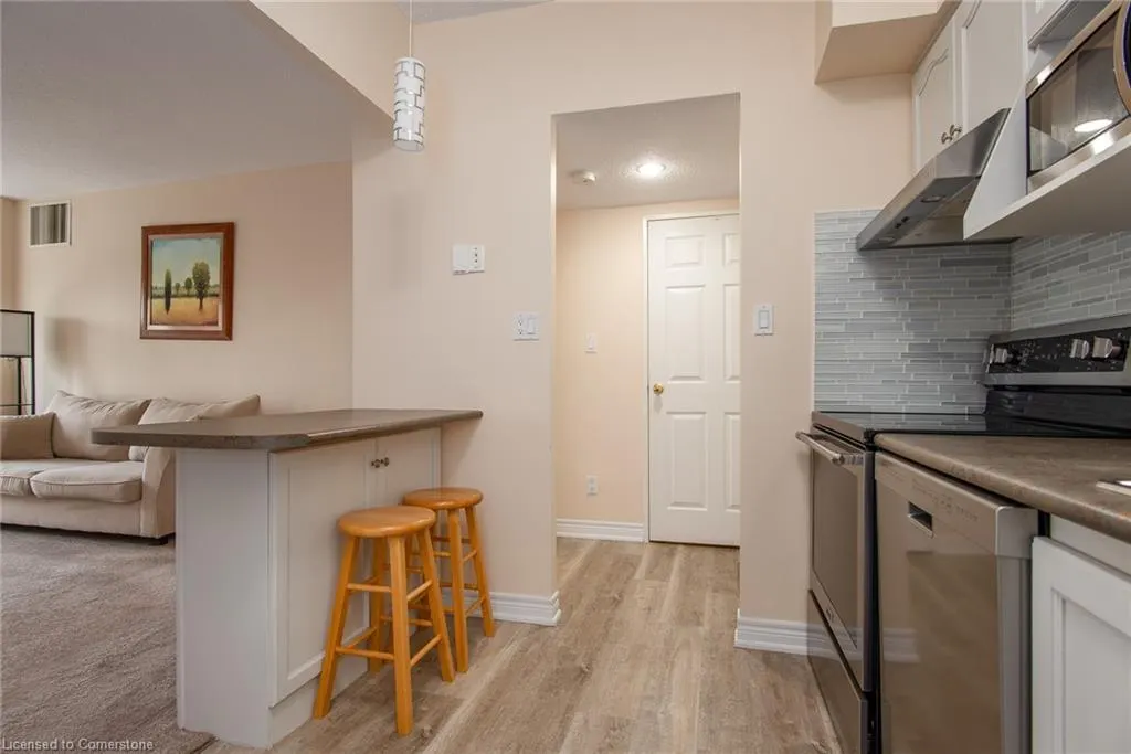 260 Sheldon Avenue N, #807