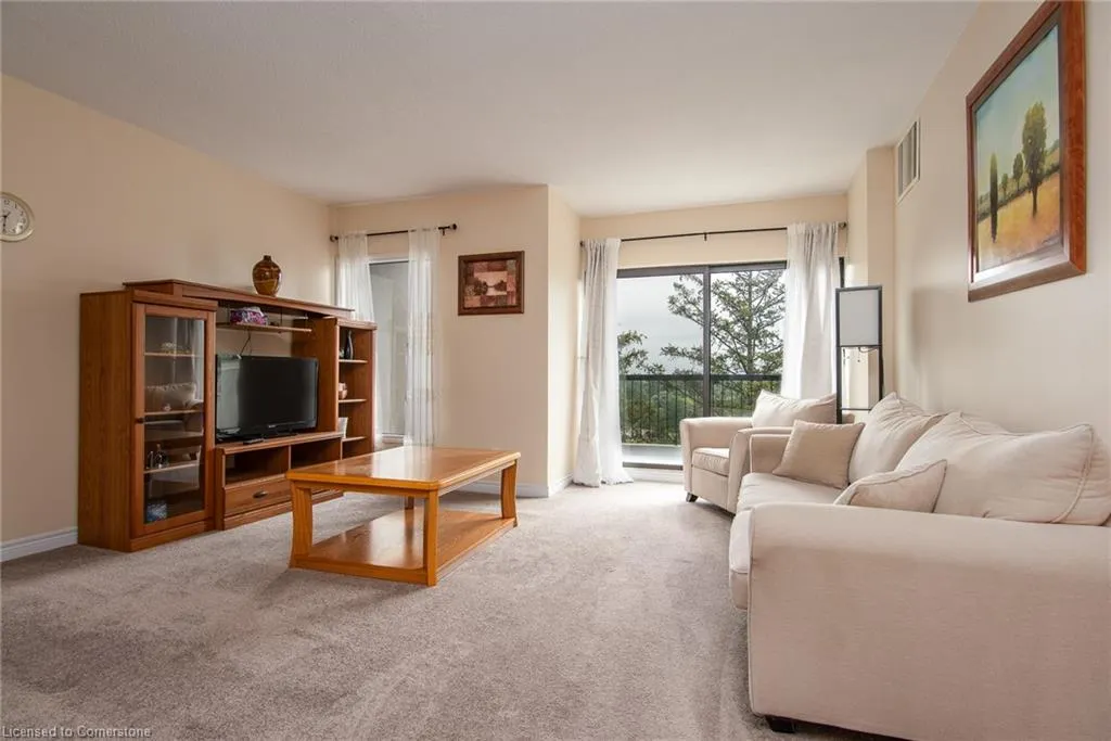 260 Sheldon Avenue N, #807